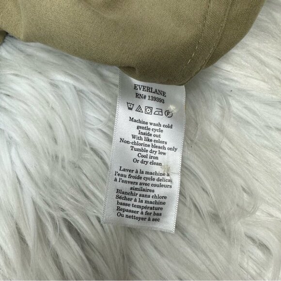 Everlane Women's NWT Covert Green The Washable Silk Relaxed Designer Shirt 2/C42 - Picture 8 of 12